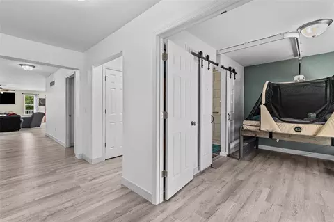 Entry Way - 1111 River Oak Ct, O'fallon, MO 63366 photo 3 of 8