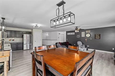 Dining - 1111 River Oak Ct, O'fallon, MO 63366 photo 3 of 4