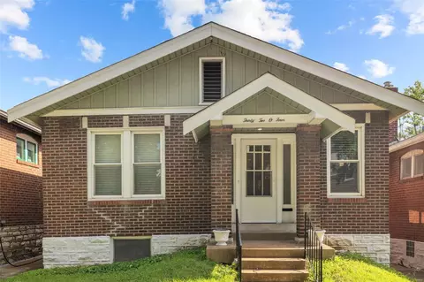 3204 Liberty St, Saint Louis, MO 63111