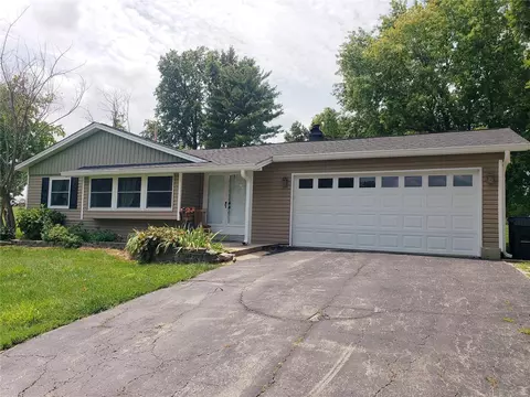 9 Green Oak Ct, O'fallon, MO 63366 photo 1