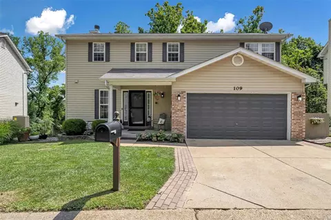 109 S Edward Ct, Eureka, MO 63025