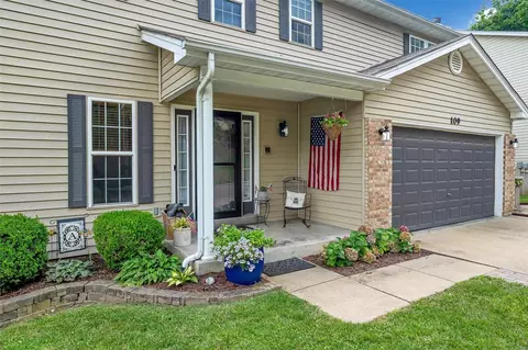 Exterior - 109 S Edward Ct, Eureka, MO 63025 photo 3 of 11