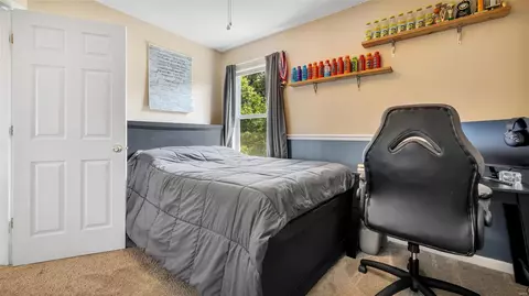 Bedroom - 242 Spring Borough Dr, O'fallon, MO 63368 photo 6 of 8