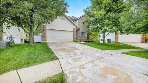 Exterior - 242 Spring Borough Dr, O'fallon, MO 63368 photo 11 of 11