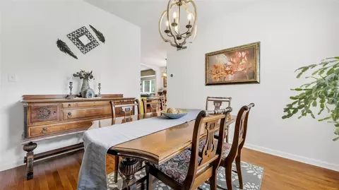 Dining - 242 Spring Borough Dr, O'fallon, MO 63368 photo 2 of 3