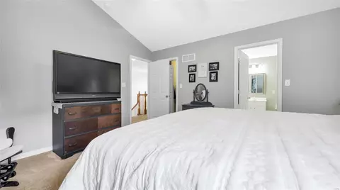Bedroom - 242 Spring Borough Dr, O'fallon, MO 63368 photo 3 of 8