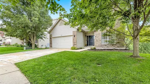 Exterior - 242 Spring Borough Dr, O'fallon, MO 63368 photo 3 of 11