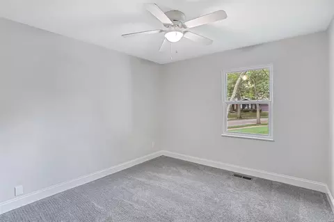 Bedroom - 707 Shallowford Dr, Manchester, MO 63021 photo 7 of 11