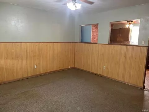 Living - 804 Taylor Pl, O'fallon, MO 63366 photo 2 of 2