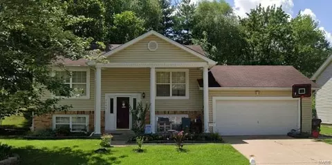 2409 Sundance Dr, O'fallon, MO 63368