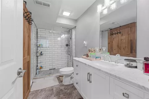Bath - 149 Brookvew Way Dr, O'fallon, MO 63366 photo 1 of 2