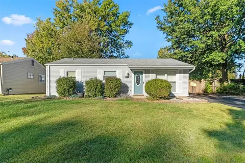 2275 Grants Pkwy, Florissant, MO 63031