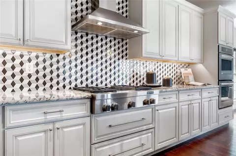 Kitchen - 5320 Enchanted Ct, Weldon Spring, MO 63304 photo 5 of 6
