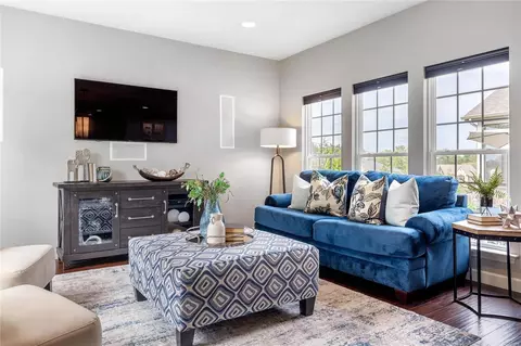 Living - 5320 Enchanted Ct, Weldon Spring, MO 63304 photo 6 of 7
