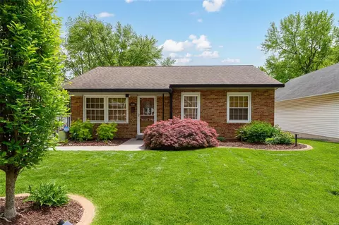 7350 Sharp Ave, Saint Louis, MO 63116 photo 3
