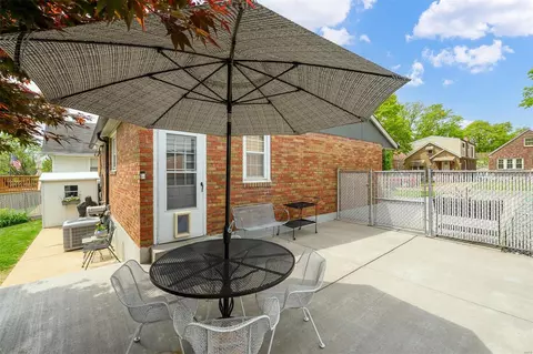 7350 Sharp Ave, Saint Louis, MO 63116 photo 43
