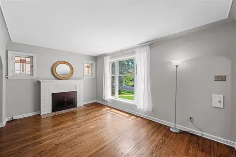6547 Devonshire Ave, Saint Louis, MO 63109 photo 6