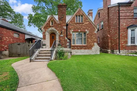 6547 Devonshire Ave, Saint Louis, MO 63109 photo 2