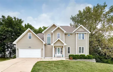 230 Wellsmont Ct, Saint Charles, MO 63304
