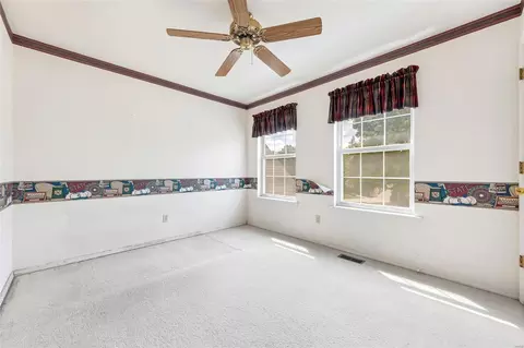 Bedroom - 13101 Barrett Meadows Dr, Ballwin, MO 63021 photo 3 of 8