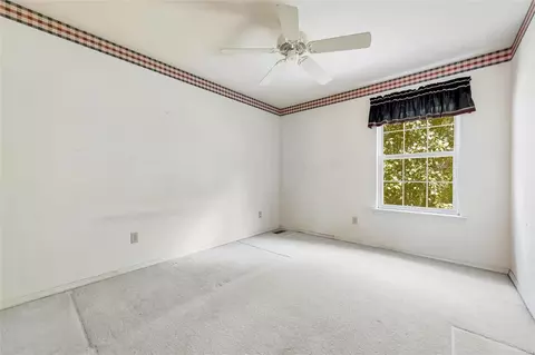 Bedroom - 13101 Barrett Meadows Dr, Ballwin, MO 63021 photo 5 of 8