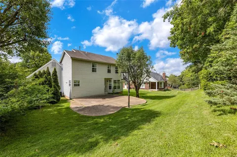 Exterior - 13101 Barrett Meadows Dr, Ballwin, MO 63021 photo 7 of 9