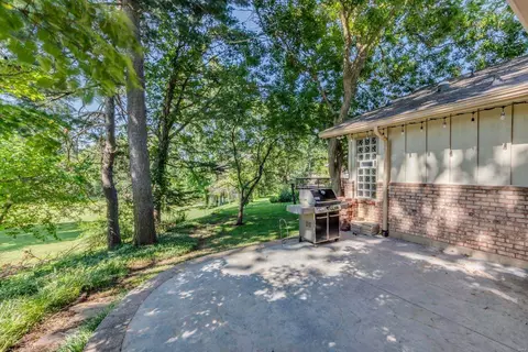 Other - 4 Cobblestone Dr, Ballwin, MO 63011 photo 10 of 13