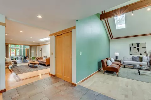 Entry Way - 4 Cobblestone Dr, Ballwin, MO 63011 photo 1 of 2