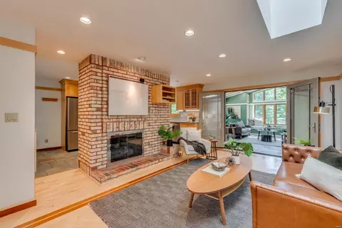 Living - 4 Cobblestone Dr, Ballwin, MO 63011 photo 5 of 7