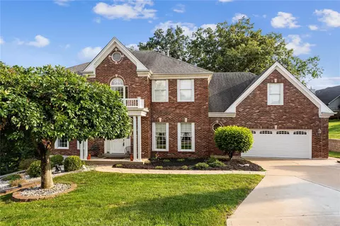 5943 Summerhedge Pl, Saint Louis, MO 63128