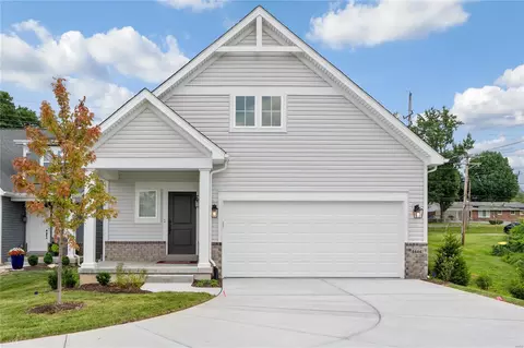 6444 Anna Grace Ln, Affton, MO 63123