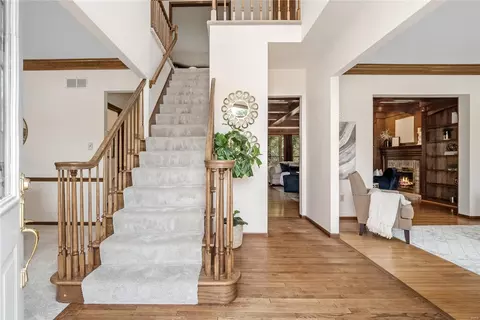 1602 Timber Bend Ct, Wildwood, MO 63011 photo 2