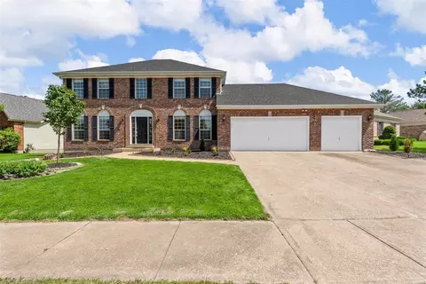 3925 Affirmed Dr, Florissant, MO 63034