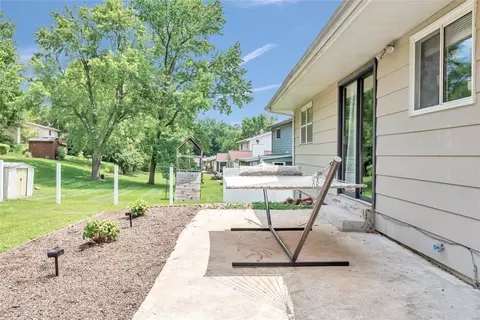 Exterior - 410 Iron Warrior Ln, Manchester, MO 63011 photo 6 of 9