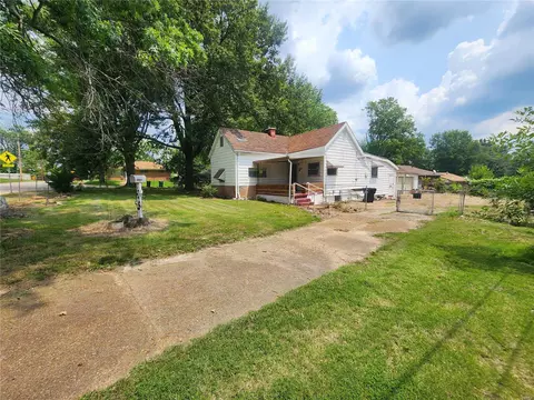 1456 Laughlin Ave, Saint Louis, MO 63130