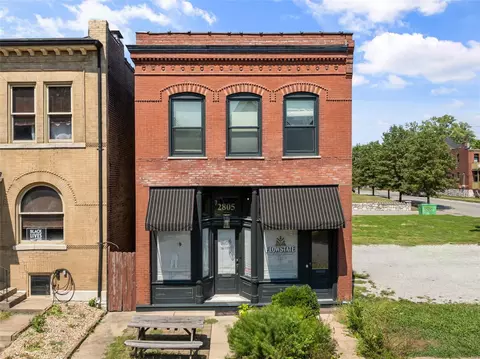 2805 Shenandoah Ave, Saint Louis, MO 63104