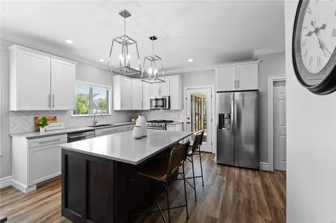 Kitchen - 547 Westonridge Ct, Wildwood, MO 63021 photo 1 of 4