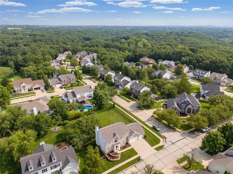 View/Area - 547 Westonridge Ct, Wildwood, MO 63021 photo 5 of 5