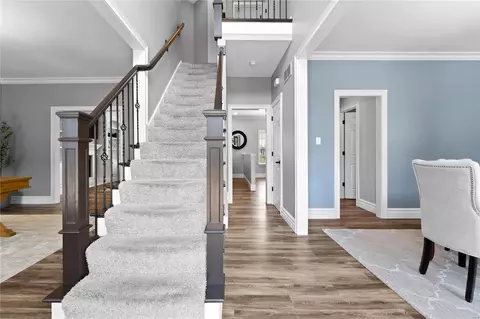 Entry Way - 547 Westonridge Ct, Wildwood, MO 63021 photo 3 of 6