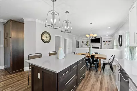 Kitchen - 547 Westonridge Ct, Wildwood, MO 63021 photo 3 of 4