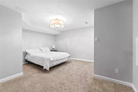 Bedroom - 547 Westonridge Ct, Wildwood, MO 63021 photo 8 of 10