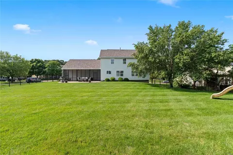 Exterior - 547 Westonridge Ct, Wildwood, MO 63021 photo 8 of 10