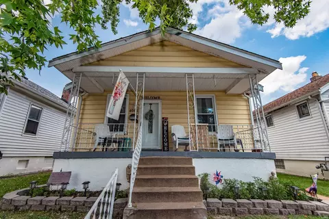 4001 Burgen Ave, Saint Louis, MO 63116