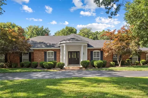 12848 Topping Mdws, Saint Louis, MO 63131
