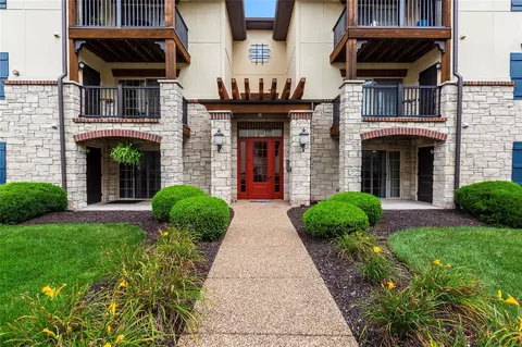 411 Bordeaux Way, Saint Peters, MO 63376