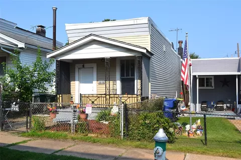 1819 Marconi Ave, Saint Louis, MO 63110