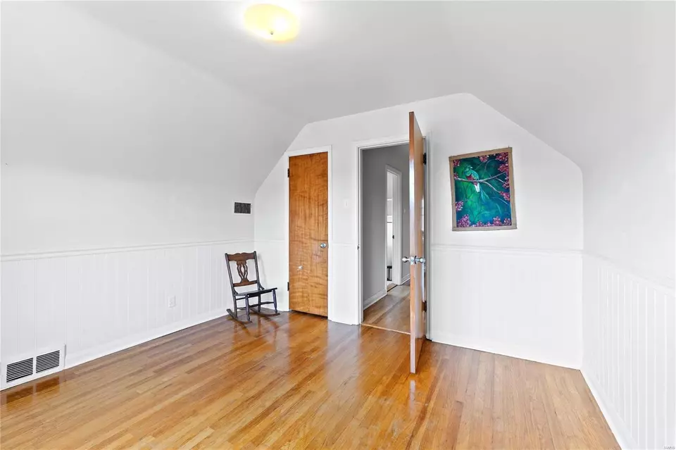 Bedroom - 5626 Oleatha Ave, Saint Louis, MO 63139 photo 9 of 9