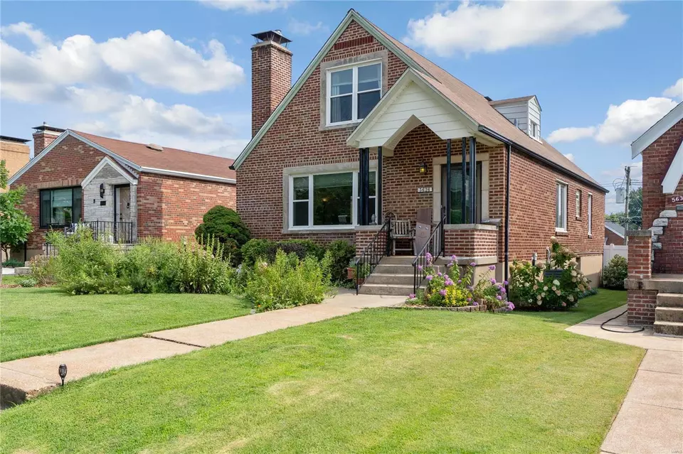 Exterior - 5626 Oleatha Ave, Saint Louis, MO 63139 photo 1 of 11