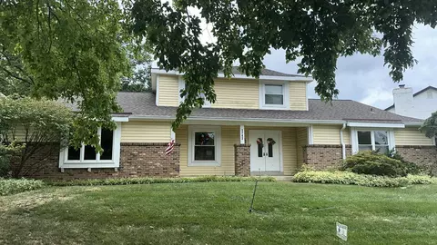 1742 Canyon View Ct, Chesterfield, MO 63017