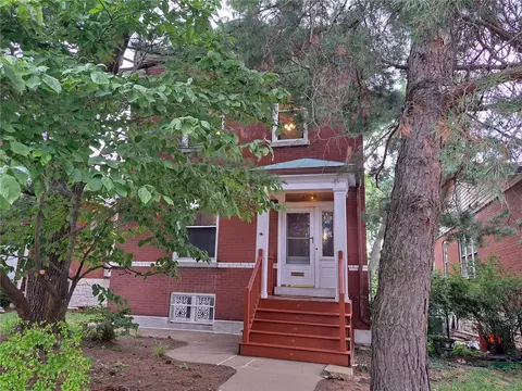 4370 Taft Ave, Saint Louis, MO 63116